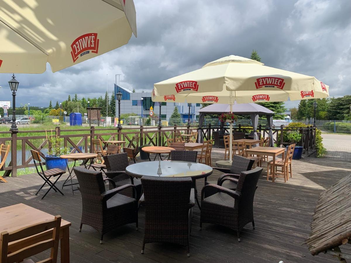Hotel Tyrol I Restauracja Zycie Gruzji Osielsko Exterior foto